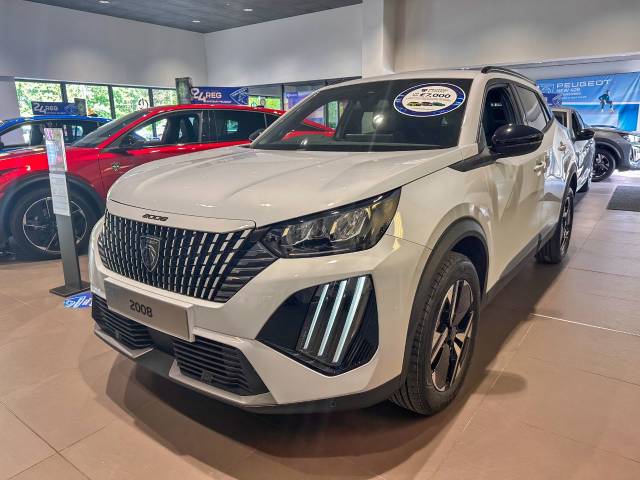 Peugeot 2008 1.2 Allure SUV Petrol Okenite White