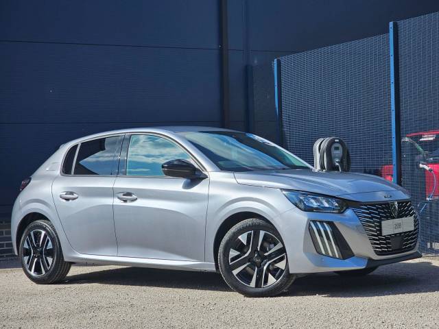 Peugeot 208 1.2 PureTech Allure Euro 6 (s/s) 5dr Hatchback Petrol Cumulus Grey