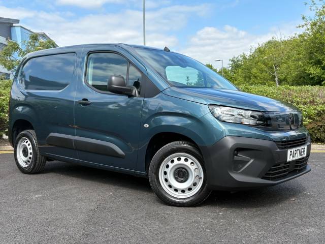 Peugeot Partner 1.5 BlueHDi 1000 Professional Standard Panel Van EAT8 SWB Euro 6 (s/s) 5dr Panel Van Diesel Kiama Blue