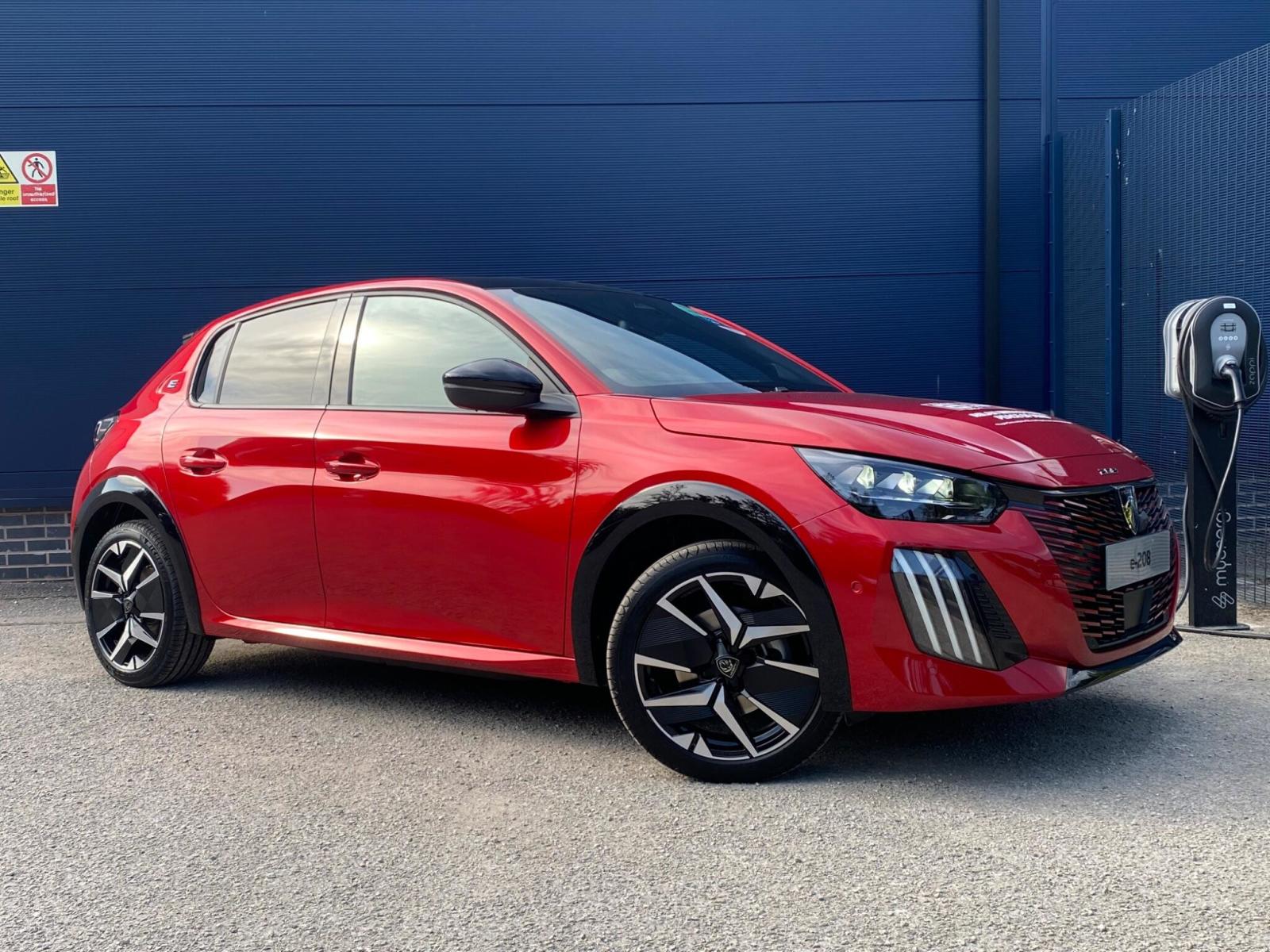  Peugeot e-208