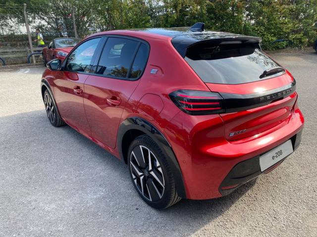 Peugeot e-208 51kWh GT Premium Auto 5dr (7.4kW Charger)