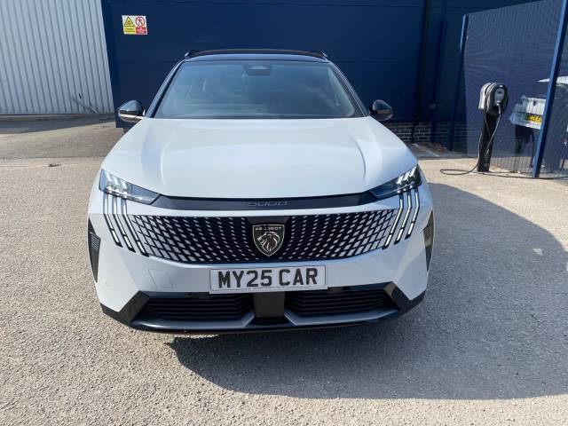 Peugeot E-5008 73kWh GT Auto 5dr