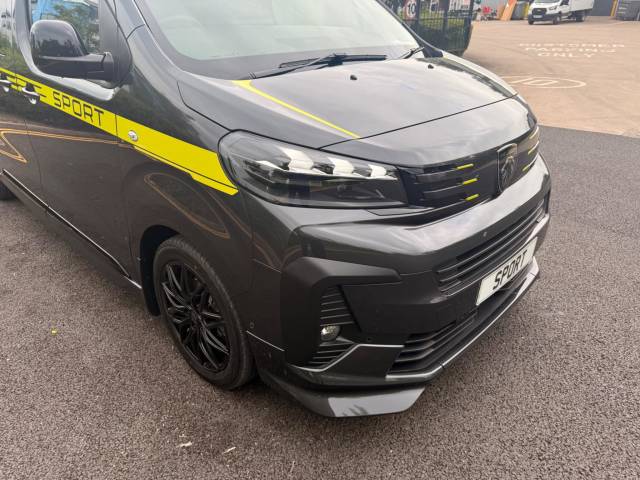 Peugeot Expert 2.0 BlueHDi 1200 Sport Standard Combi Van Double Cab 6dr Diesel EAT8 MWB Euro 6 (s/s) (180 ps)