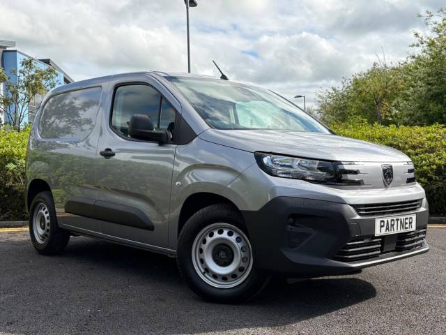 Peugeot Partner 1.5 BlueHDi 1000 Professional Standard Panel Van SWB Euro 6 (s/s) 5dr Panel Van Diesel Cumulus Grey