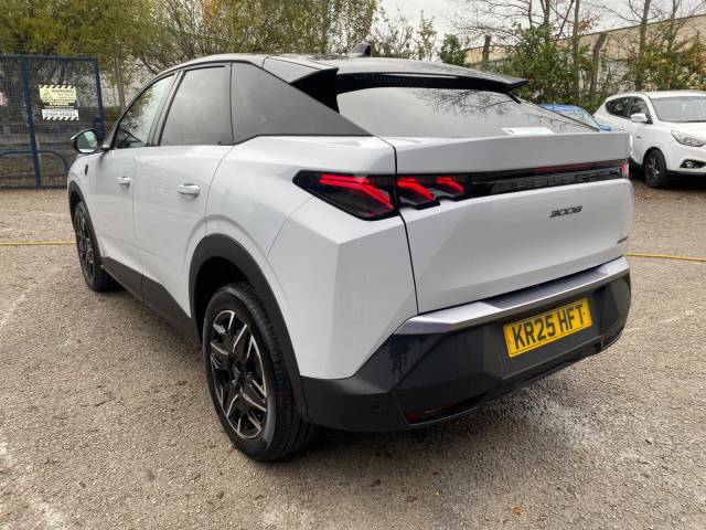 2025 Peugeot 3008 1.2 Hybrid 136 GT 5dr e-DSC6