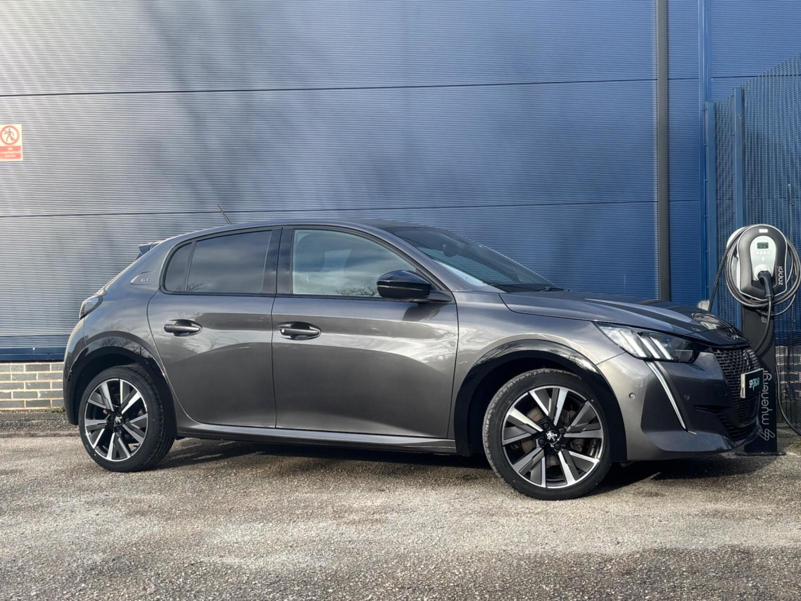 2021 Peugeot 208