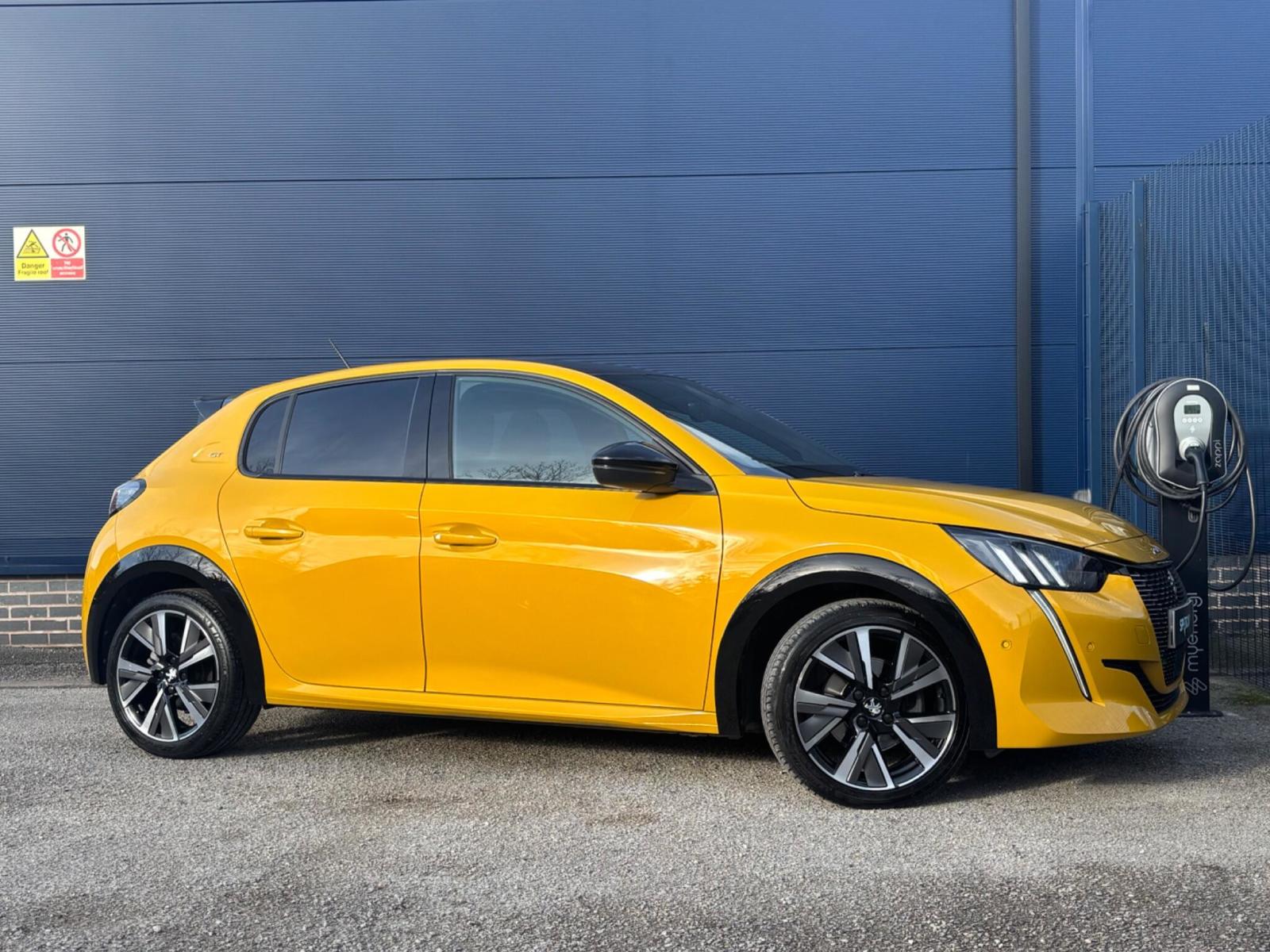 2021 Peugeot 208