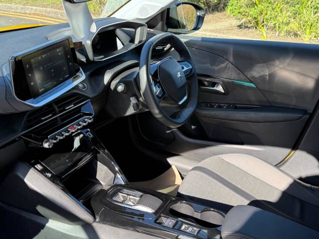 2022 Peugeot e-208 0.0 100kW Allure Premium 50kWh 5dr Auto