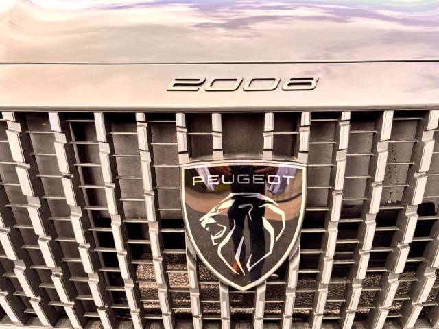 Peugeot e-2008 54kWh GT Auto 5dr (7kW Charger)