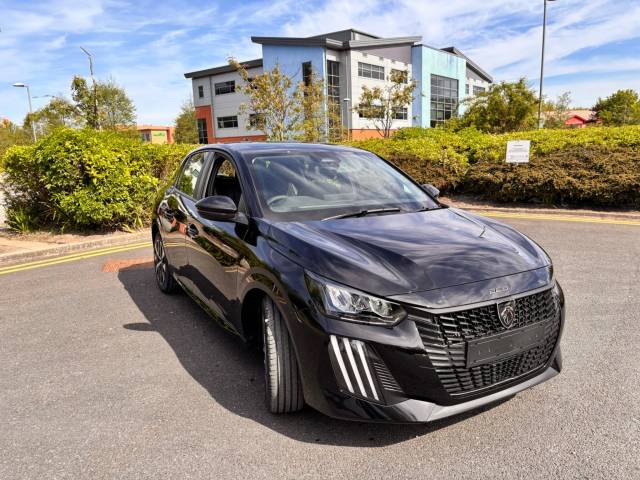 Peugeot 208 1.2 PureTech Style Euro 6 (s/s) 5dr Hatchback Petrol Nera Black