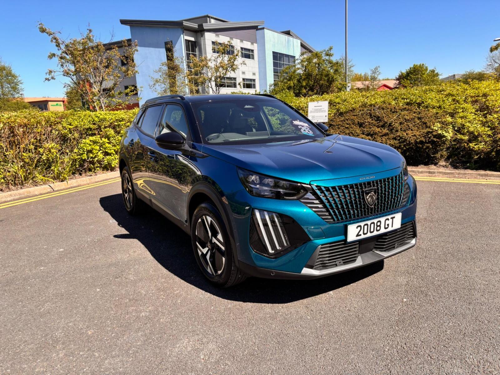  Peugeot 2008