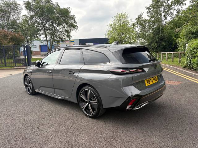 2025 Peugeot 308 SW 1.2 Hybrid 136 GT 5dr e-DSC6