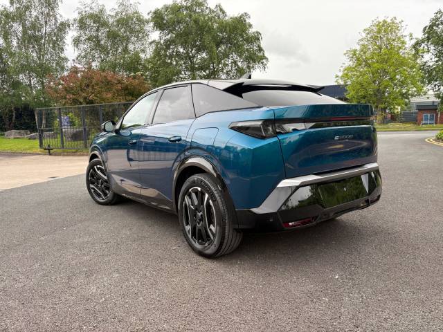 Peugeot E-3008 73kWh GT Auto 5dr