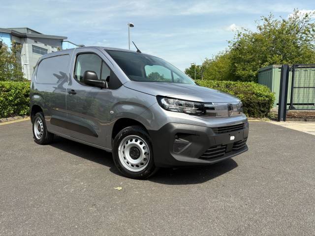 Peugeot Partner 1.5 Professional Plus M Euro 6 (s/s) 5dr Panel Van Diesel Cumulus Grey