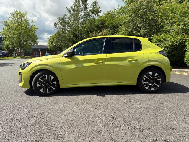 2024 Peugeot 208 1.2 PureTech 100 Allure 5dr