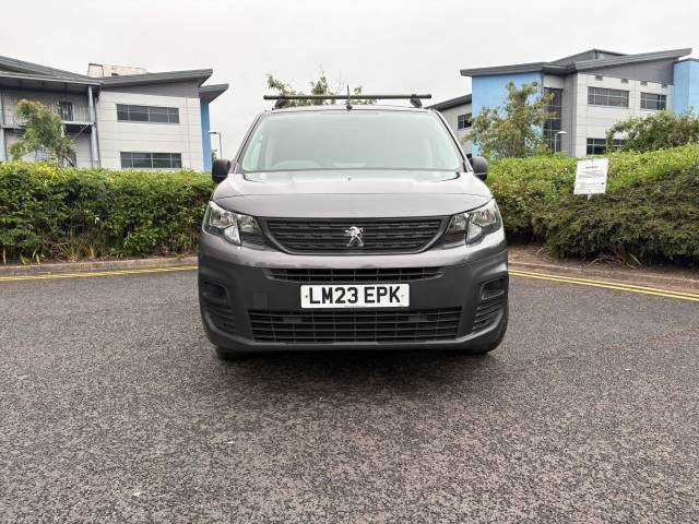 2023 Peugeot Partner 1000 1.5 BlueHDi 100 Professional Premium + Van