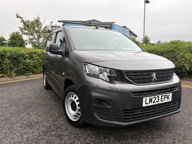 2023 Peugeot Partner 1000 1.5 BlueHDi 100 Professional Premium + Van