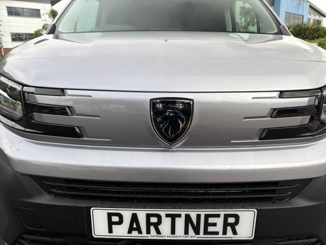 Peugeot Partner 1.5 Professional Plus Auto XL Euro 6 (s/s) 6dr