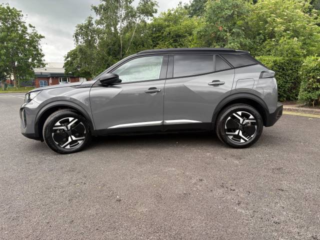 2025 Peugeot 2008 1.2 Hybrid 136 GT 5dr e-DSC6