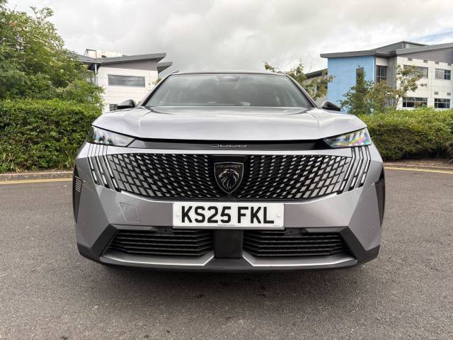 2025 Peugeot 5008 1.2 Hybrid 136 GT 5dr e-DSC6