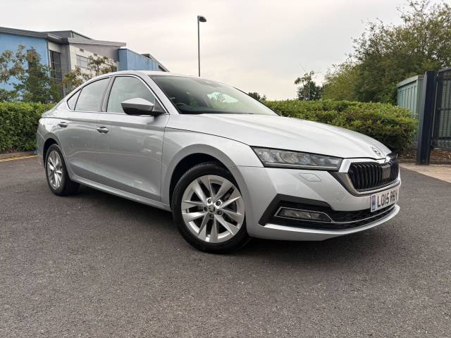 Skoda Octavia 1.5 TSI ACT SE L First Edition Hatchback 5dr Petrol Manual Euro 6 (s/s) (150 ps) Hatchback Petrol Silver