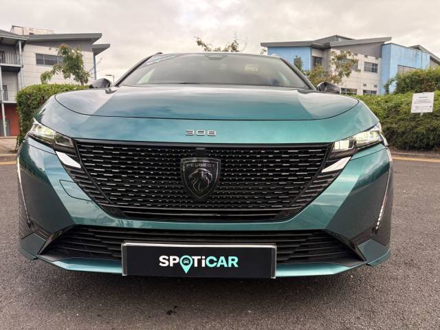 2025 Peugeot 308 SW 1.2 Hybrid 136 GT 5dr e-DSC6