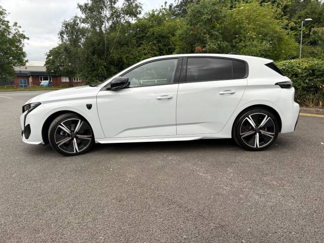 2025 Peugeot 308 1.2 Hybrid 136 GT 5dr e-DSC6