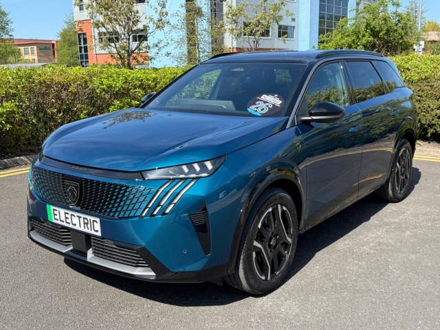 Peugeot E-5008 73kWh GT Auto 5dr