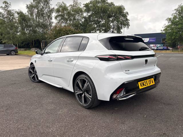 2025 Peugeot 308 1.2 Hybrid 136 GT 5dr e-DSC6