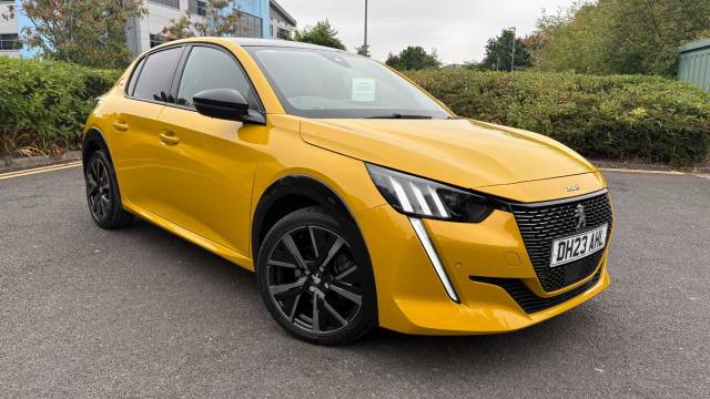 Peugeot 208 1.2 PureTech 100 GT 5dr Hatchback Petrol YELLOW
