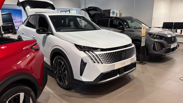 Peugeot 3008 1.2 Allure Premium e-DSC Euro 6 (s/s) 5dr