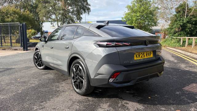 2025 Peugeot 408 1.2 Hybrid 136 GT 5dr e-DSC6