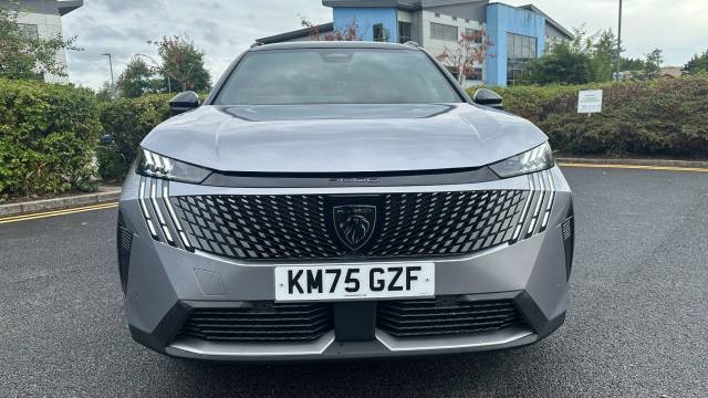 2025 Peugeot 5008 1.2 Hybrid 145 GT 5dr e-DSC6