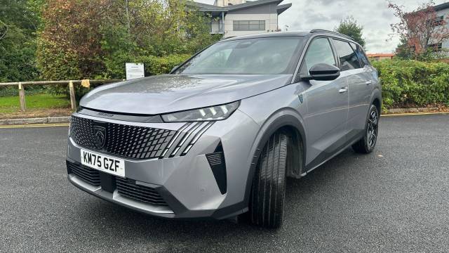 2025 Peugeot 5008 1.2 Hybrid 145 GT 5dr e-DSC6