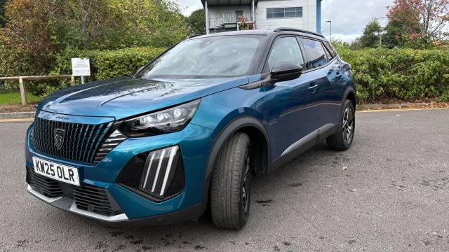 2025 Peugeot 2008 1.2 Hybrid 136 GT 5dr e-DSC6