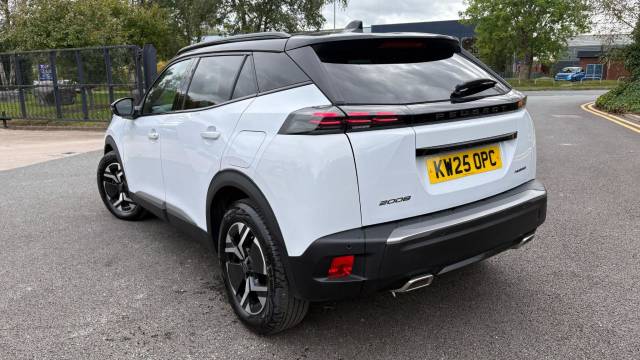 2025 Peugeot 2008 1.2 Hybrid 136 GT 5dr e-DSC6