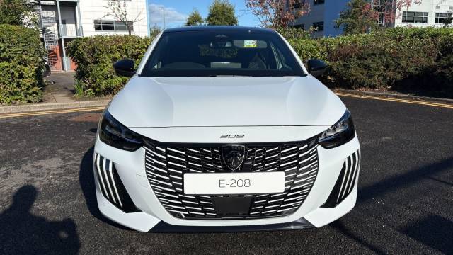 Peugeot e-208 51kWh GT Premium Auto 5dr (7.4kW Charger)