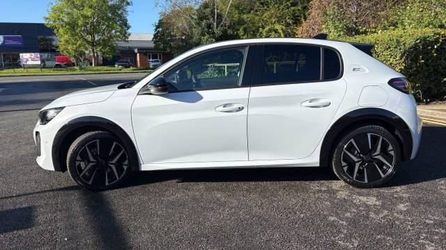Peugeot e-208 51kWh GT Premium Auto 5dr (7.4kW Charger)