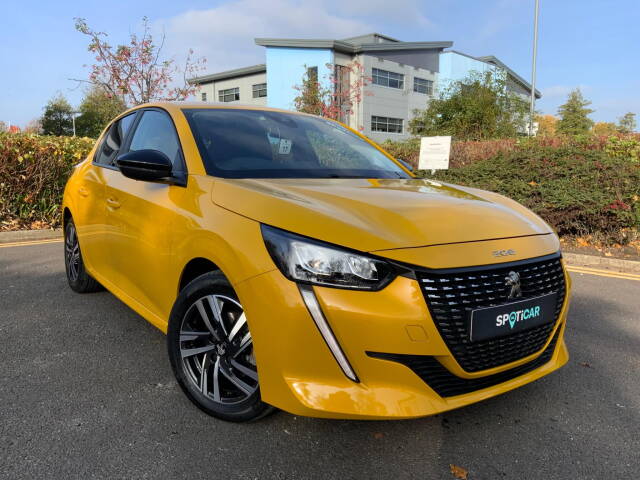 Peugeot 208 1.2 PureTech Active Premium + Hatchback 5dr Petrol Manual Euro 6 (s/s) (100 ps) Hatchback Petrol Faro Yellow