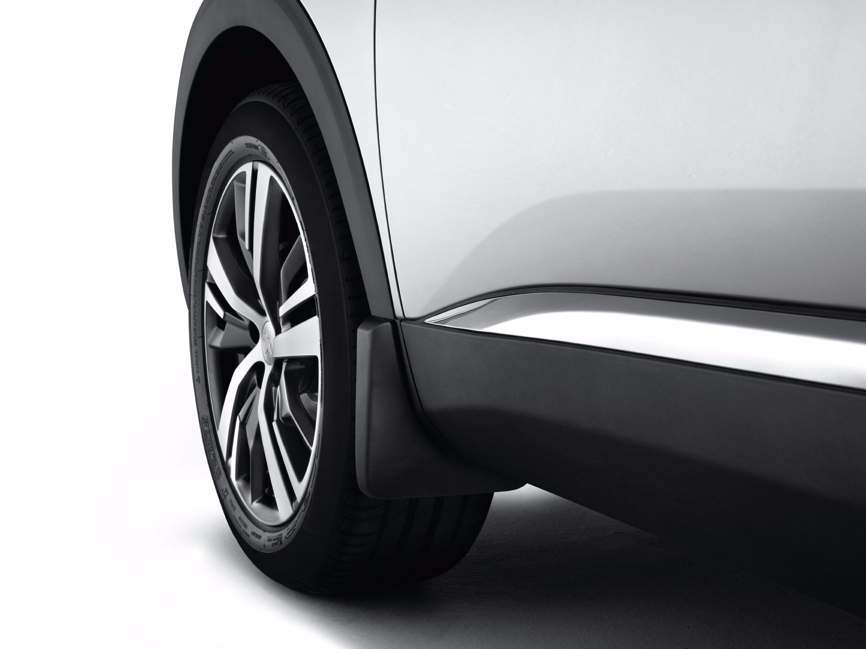 NEW 3008 FRONT MUDFLAPS (1615101680) Price £50.47
