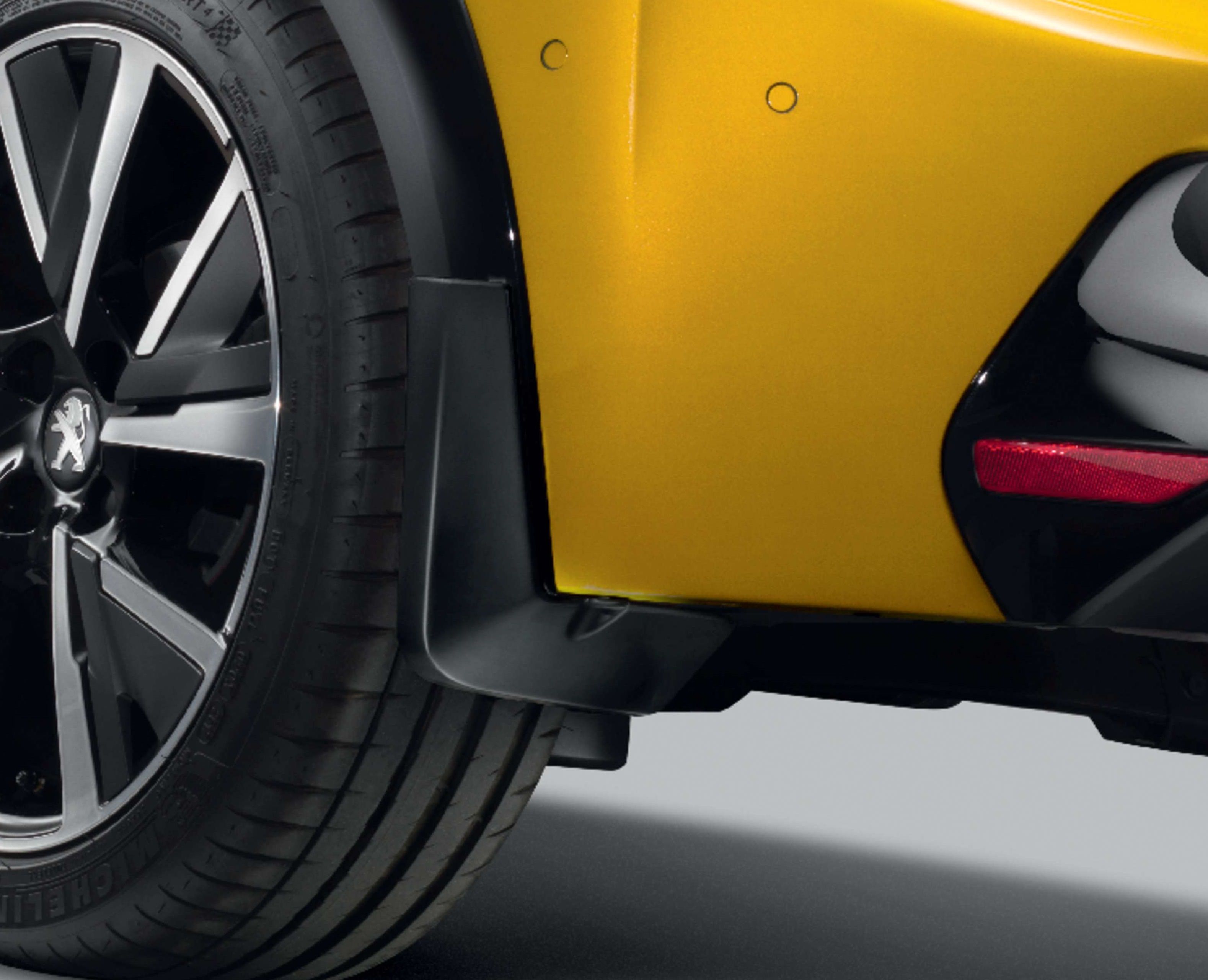PEUGEOT NEW 208 REAR MUDFLAPS Price £42.77