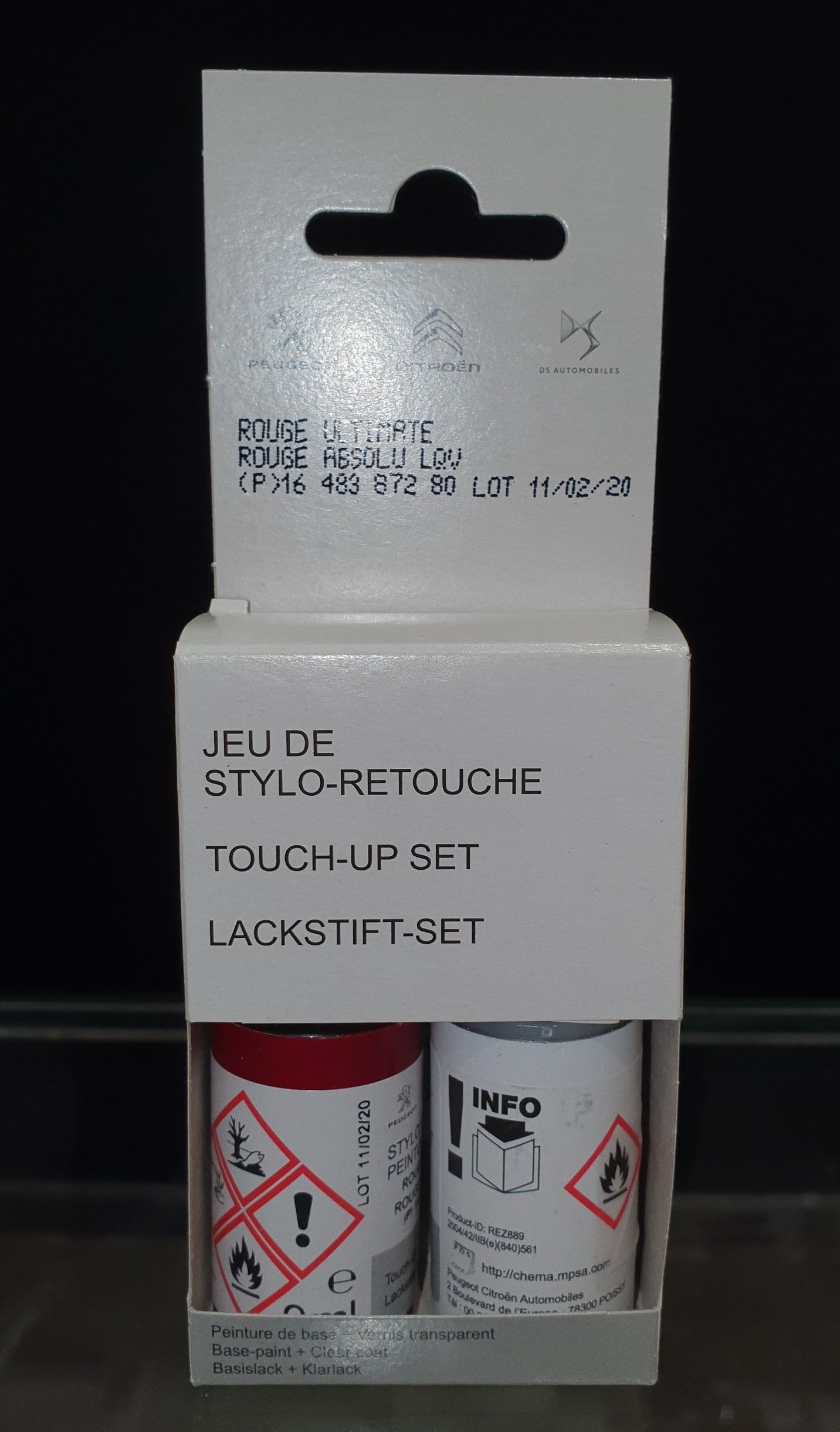 ULTIMATE RED PAINT PENS