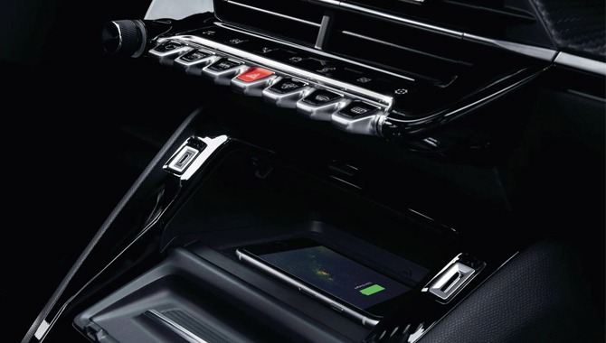 Peugeot 208 & e-208 - Interior
